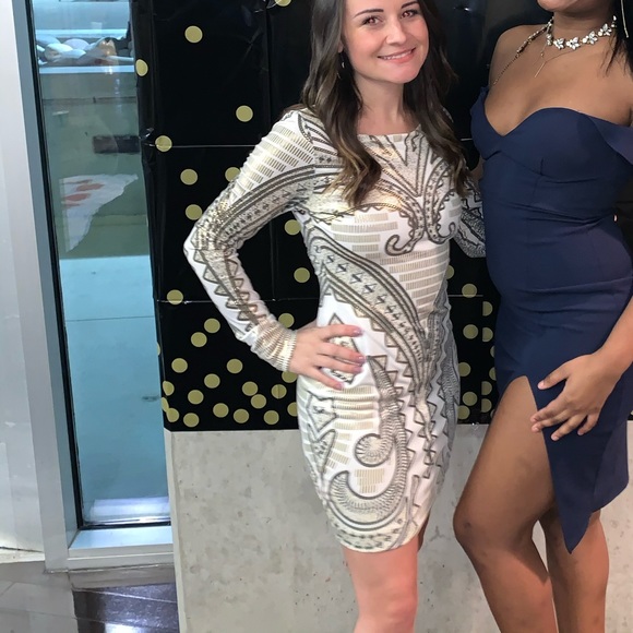 Dress - Picture 3 of 3